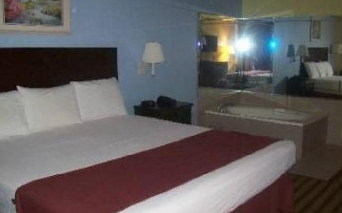 Fairway Inn La Porte