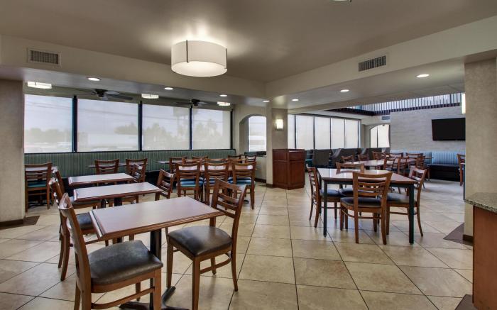 Sonesta Essential Houston Hobby Airport