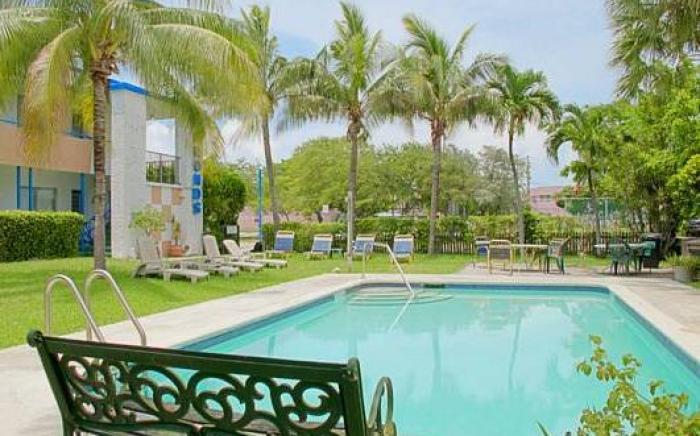 Nobleton Hotel