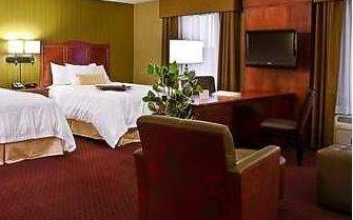 Hampton Inn & Suites Marshalltown