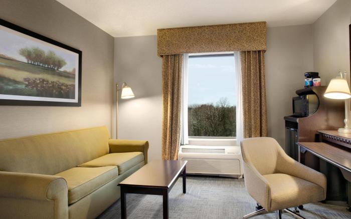Hampton Inn & Suites Mahwah
