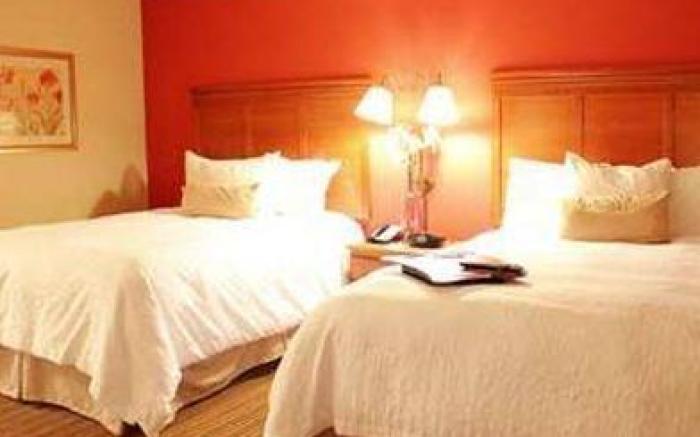 Hampton Inn & Suites Chicago-Libertyville