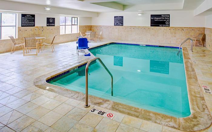 Hampton Inn & Suites Lancaster