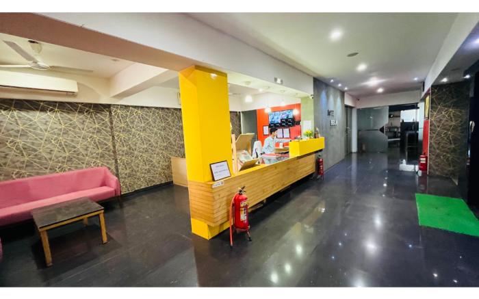 Hotel Berlin Gandhinagar