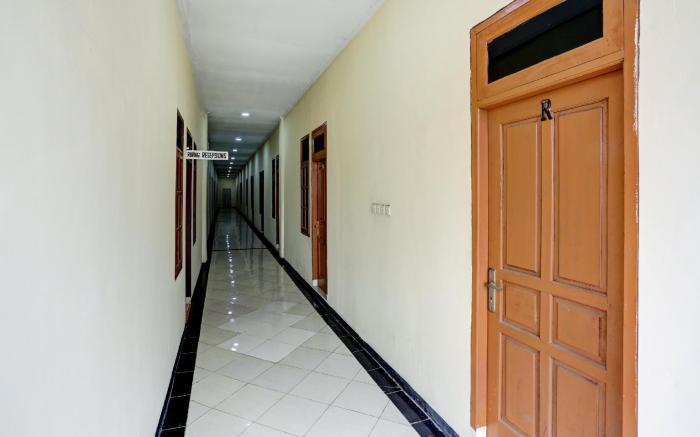OYO 3767 Permata House