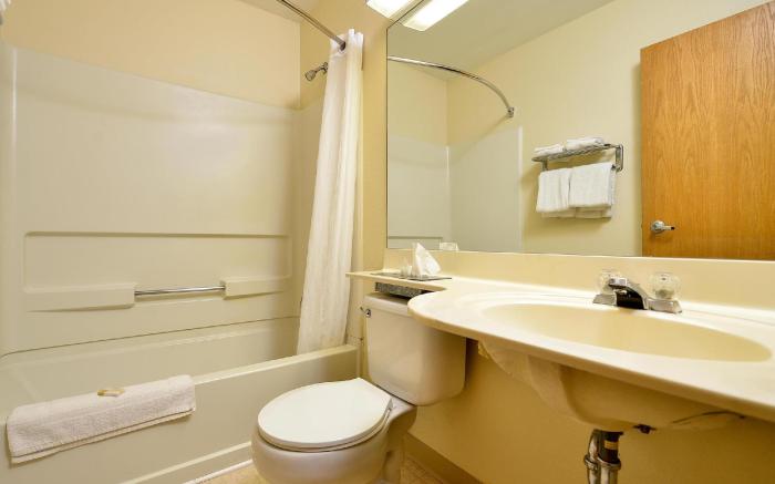 Americas Best Value Inn East Syracuse