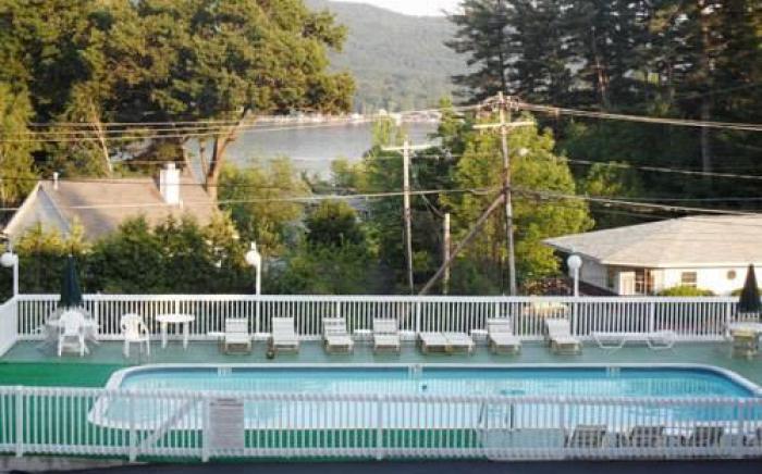 Pinebrook Motel