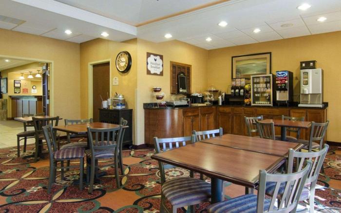 Affordable Suites of America Rogers - Bentonville