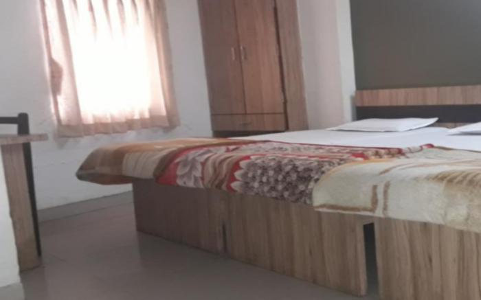 Hotel pariwar