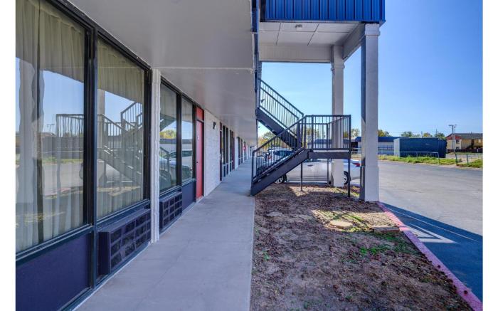 Capital O Travelers Inn Lawton Fort Sill