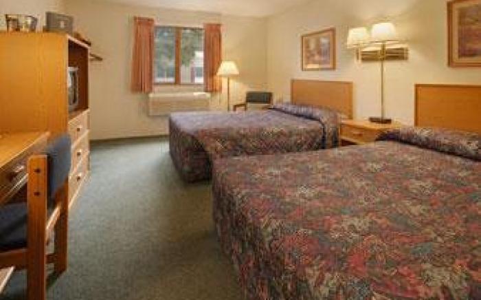 Coratel Inn and Suites by Jasper Stillwater