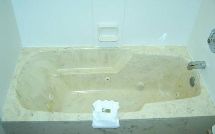 Travelers Inn & Suites