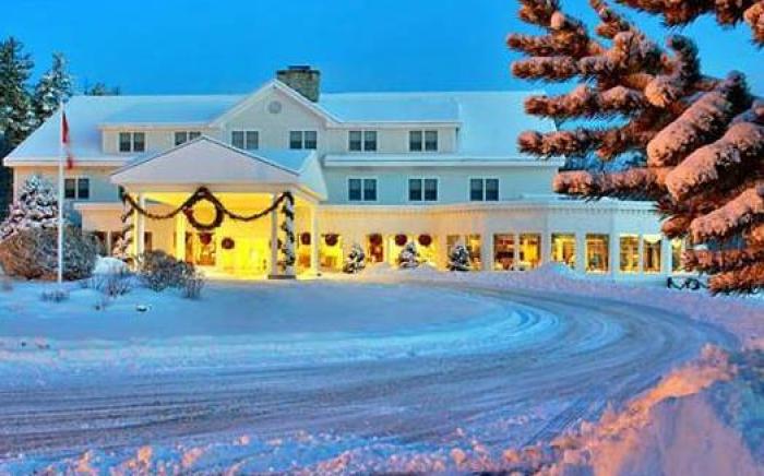 White Mountain Hotel and Resort