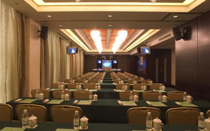 Kunshan Newport Hotel