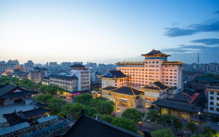 Jinjiang West Capital International Hotel