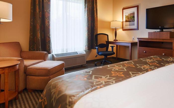Best Western Plus Westgate Inn and Suites