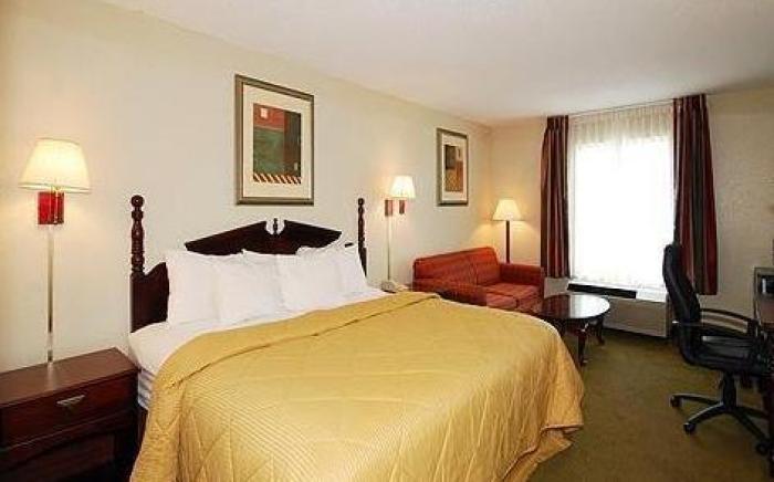 Quality Inn Hayti North