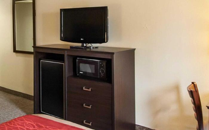 Quality Inn Hayti North