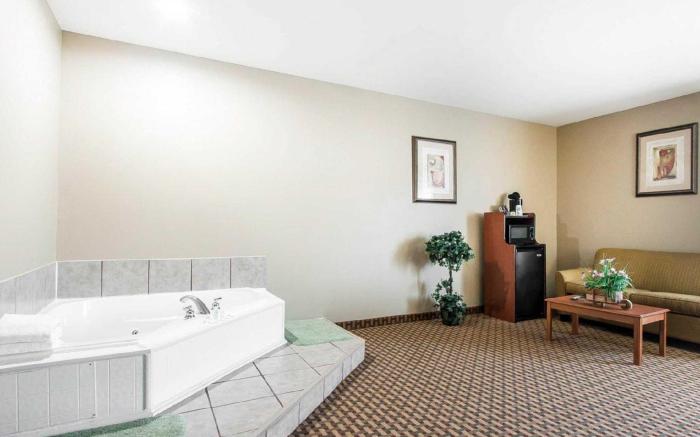 Comfort Inn US 60/63