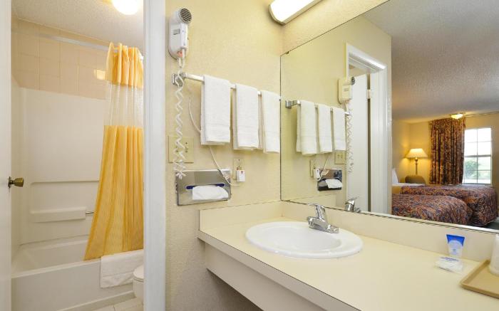 Americas Best Value Inn Winnsboro, SC