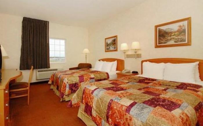 Sleep Inn & Suites Lake of the Ozarks