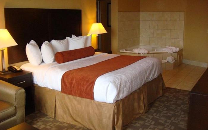 Hampton Inn White House