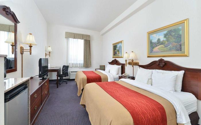 Comfort Inn & Suites