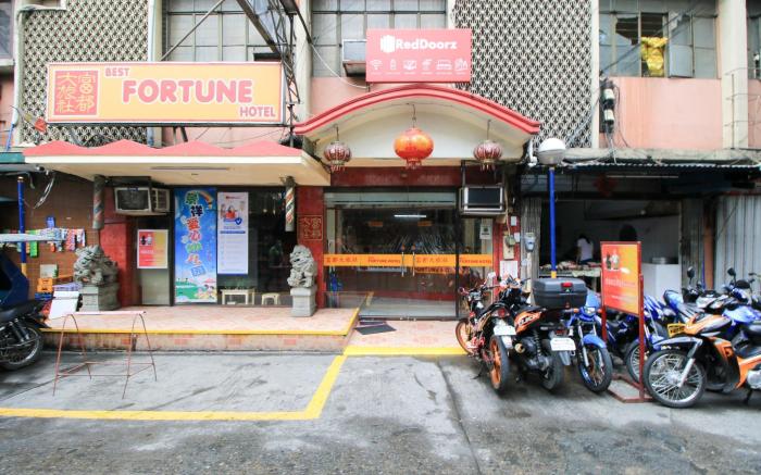 RedDoorz Plus @ Chinatown Binondo