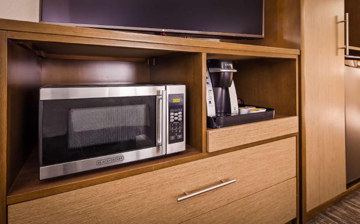 Best Western Plus Hudson I-94