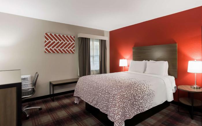 SureStay Hotel by Best Western Higginsville