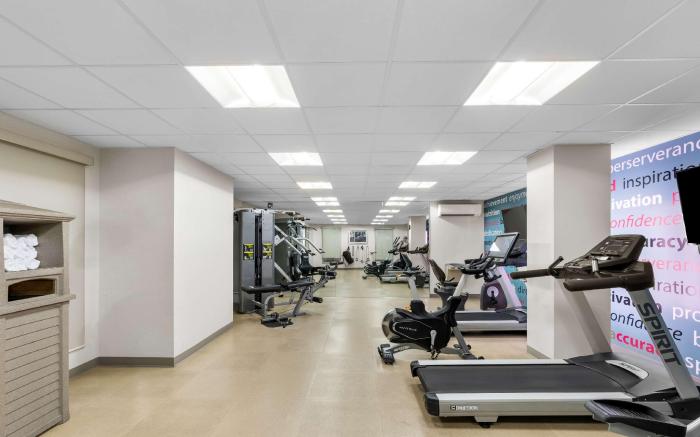 Best Western Plus Hotel Montreal