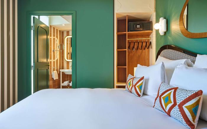 Mercure Paris Butte Montmartre Basilique