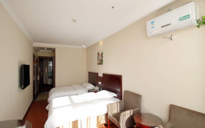 GreenTree Inn Hefei Railway Station Baima Phase III Baowen Business Building Express Hotel