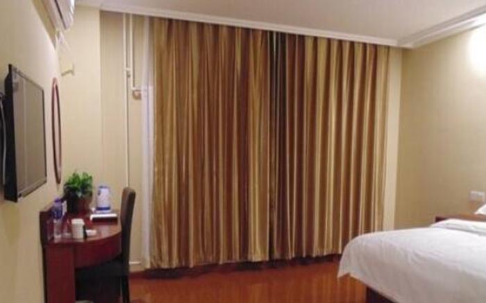 GreenTree Inn LangFang WenAn ZuoGeZhuang Government HuangDaoKou Express Hotel