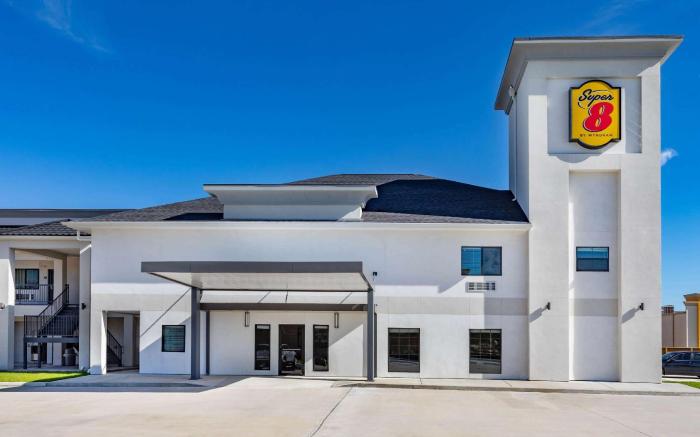 Super 8 by Wyndham Houston NW Beltway 8/West Rd