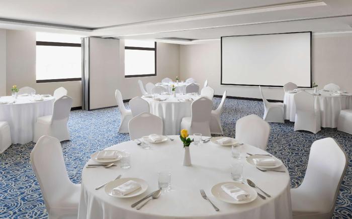Movenpick Hotel Apartments Al Mamzar Dubai