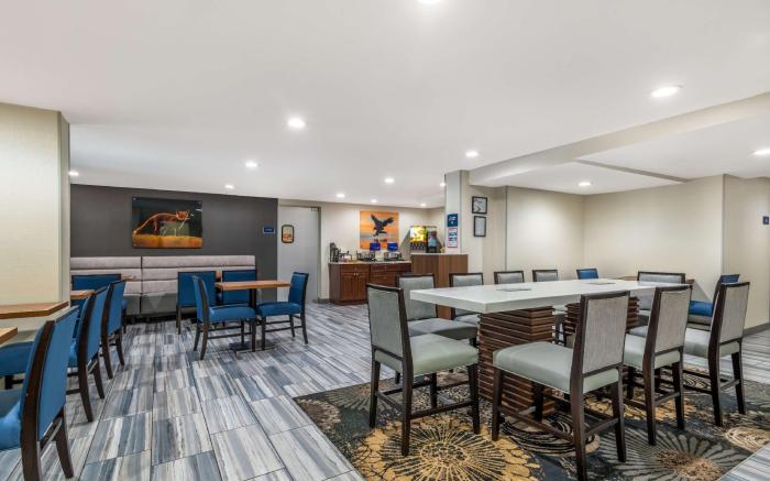 Best Western Atlanta-Marietta Ballpark Hotel