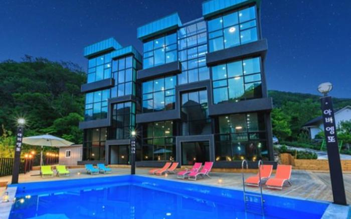 Avianto kids poolvilla