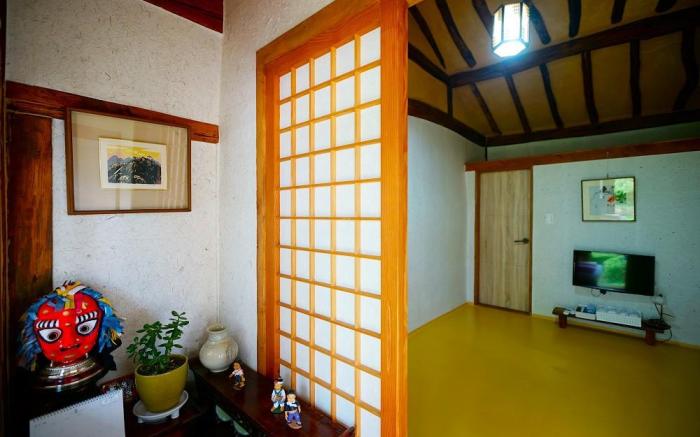 Jeonju hanok sukbak ggum