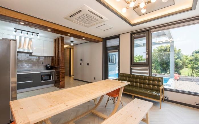 sungsan thesumplus pool villa