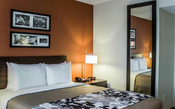 Sleep Inn & Suites Spring Lake - Fayetteville Near Fort Liberty