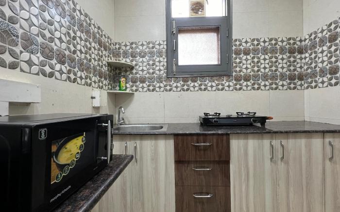 BluO  1bhk Medanta Medicity- kitchen, Lift