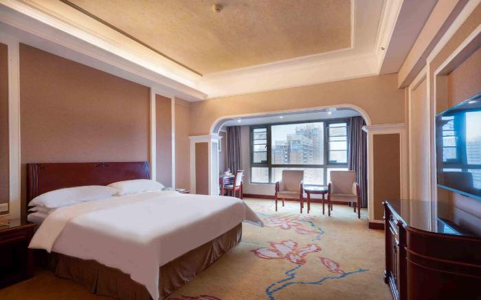 Vienna Hotel Shenzhen Songgang Liye Road