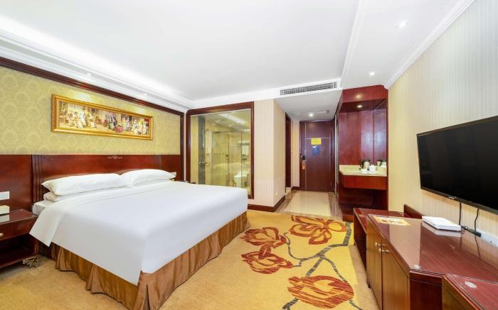 Vienna Hotel Dongguan Houjie Exhibition Center