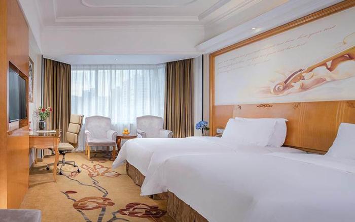 Vienna International Hotel Zhuhai Qinlv Middle Road Haibin
