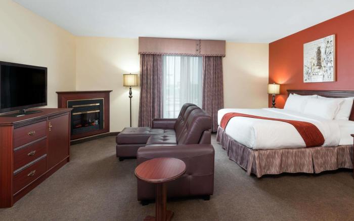 Ramada Plaza by Wyndham Gatineau/Manoir du Casino