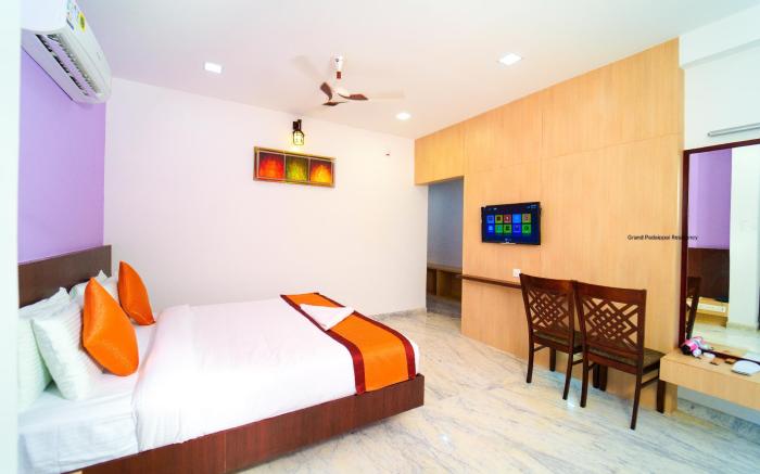 Grand Padappai Residency