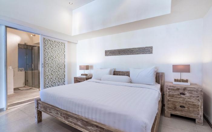 Villa Oberoi 3 bedrooms seminyak