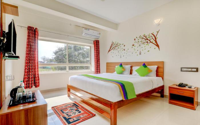 Treebo Atithi Comforts, 1 Km From Nisargadhama Forest