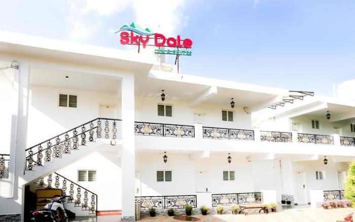 Treebo Skydale Inn & Suites With Mountain View